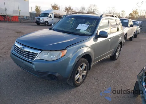 2010 Subaru Forester 2.5X Premium из США, поврежденный, VIN JF2SH6CC6AH778172
